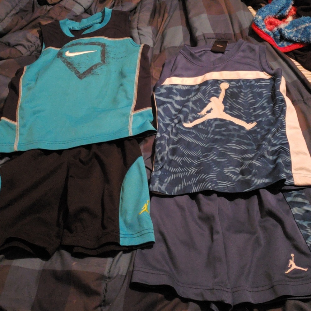 Boys nike shirts n shorts bundle